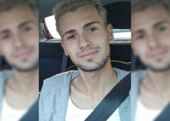 Espanhóis protestam contra assassinato de jovem nascido no Brasil