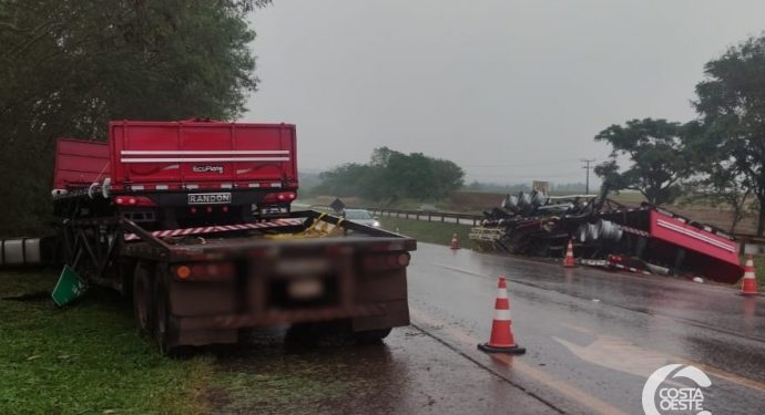 Vem dar uma volta pelo Centro de Foz do Iguaçu com a Carreta da