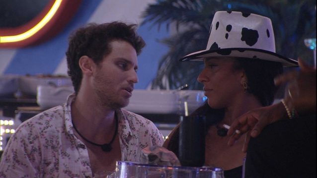 BBB: Pronome da Sister Linn voltou a ser assunto na casa (Foto: Reprodução/Globo)