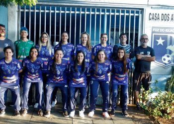 Foz do Iguaçu Voleibol feminino vence e elimina Curitiba no tie-break –  Rádio Cultura Foz – AM 820