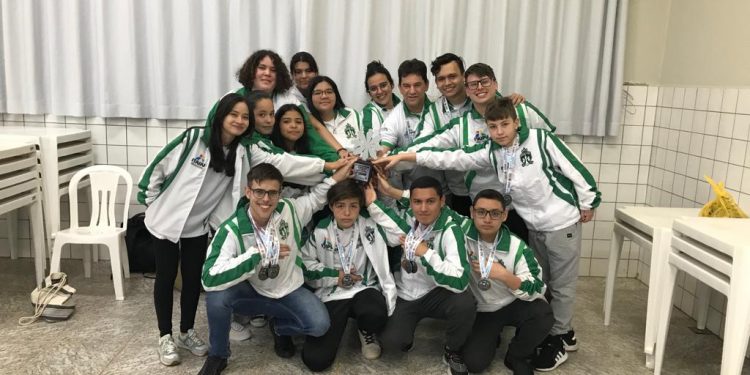 Xadrez De Foz Conquista 13 Medalhas Nos Jogos Da Juventude E Fica Entre ...