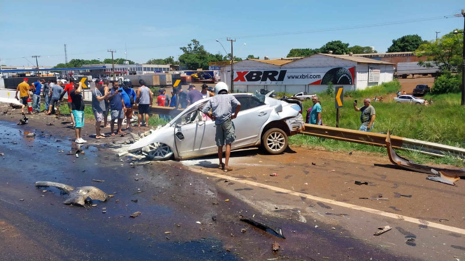 Um morto e outra ferida após colisão na BR-277 - Tribuna Foz