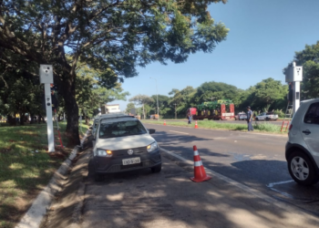 Três novos radares são instalados na BR-277 no trecho urbano de Foz